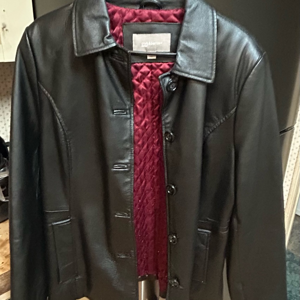 Croft and Barrows women’s leather jacket .  Medium